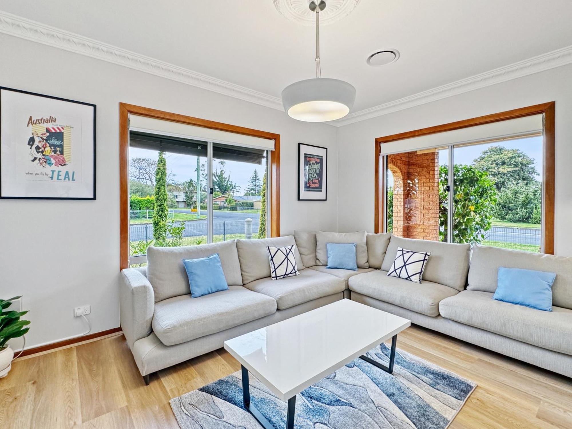4-Bed Beach House With Garden & Alfresco Dining Tomakin Εξωτερικό φωτογραφία